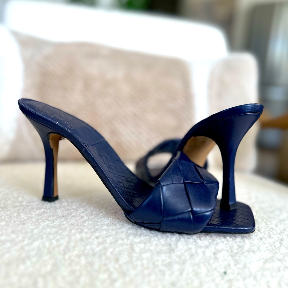 Vince Camuto Brelaine Navy Leather Sandals